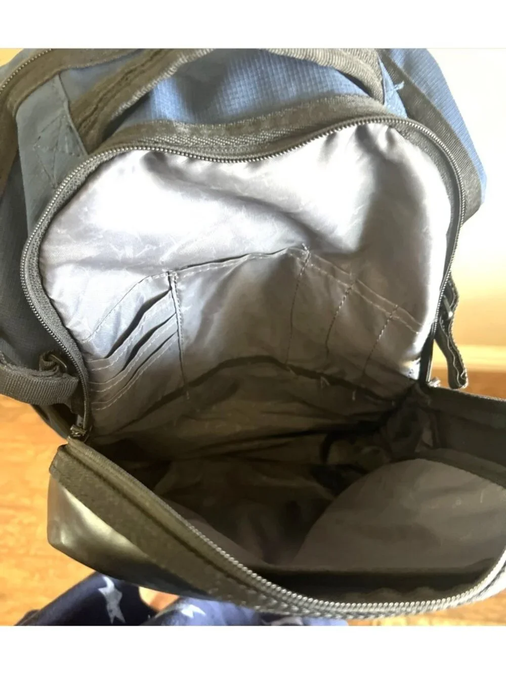 Mizuno MVP Backpack 22, Royal-Black Footwear Storage Baseball Bat Holder
